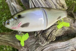 CAPTAIN JIM SPECIAL “PERFECT SHAD” – HAND CRAFTED MAGIC GLIDE BAIT LURE!